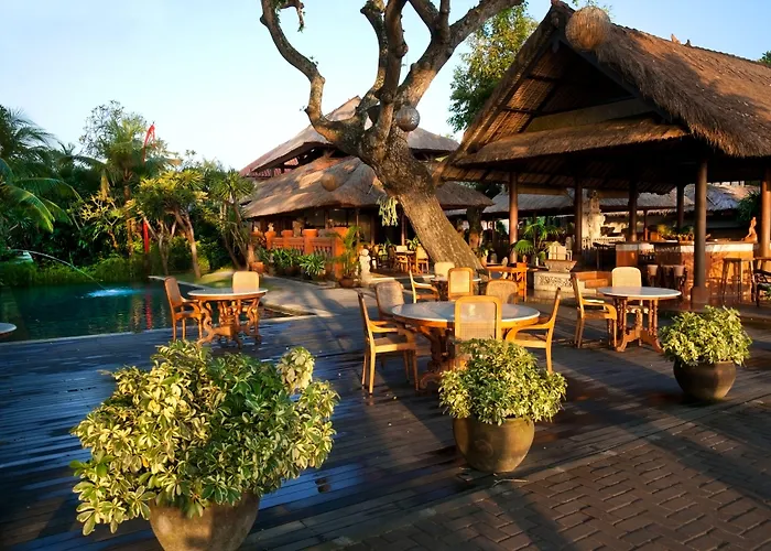 Tandjung Sari 4*